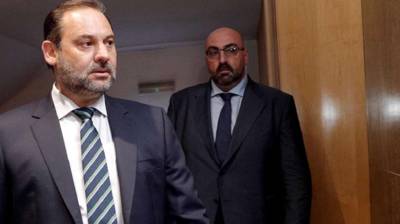 Ábalos e Koldo poñen o foco en Sánchez como advertencia ao seu posible ingreso en prisión