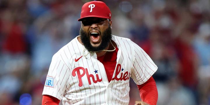 José Alvarado's option picked up by Phillies