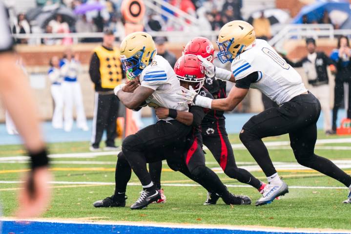 Phoebus rallies, stuns Hampton in Class 4 Region A football semifinal