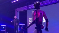 Musk vs. robot: ¿quién baila mejor? (VIDEO)