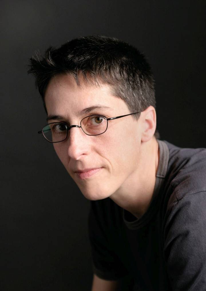 Alison Bechdel: «Todo se está poniendo un poco siniestro, pero reírse sigue siendo fundamental»