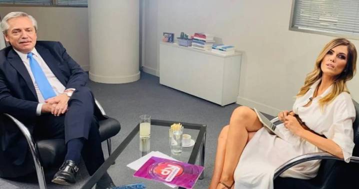 Viviana Canosa accionaría legalmente contra Fabiola Yañez: “Se tirara encima”