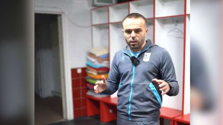 El Lech Poznan muestra en un vídeo el mal estado del vestuario de Vallecas