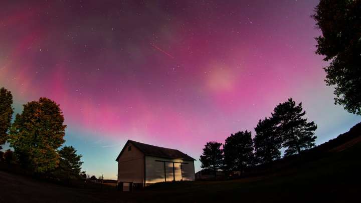 Michigan skies should clear for aurora show. When to see the northern lights