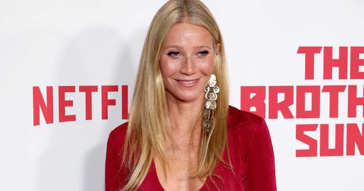 Photo: Gwyneth Paltrow's High-Slit Dress Is Stylishly Elegant