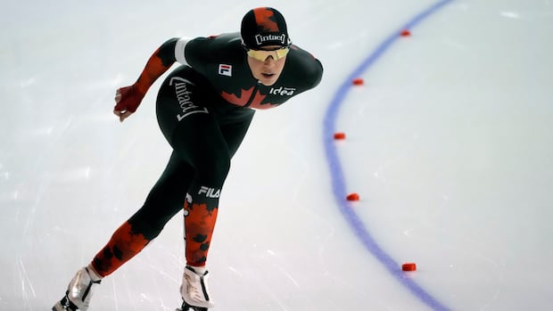 Canada's Valerie Maltais earns pair of silvers at speedskating World Cup