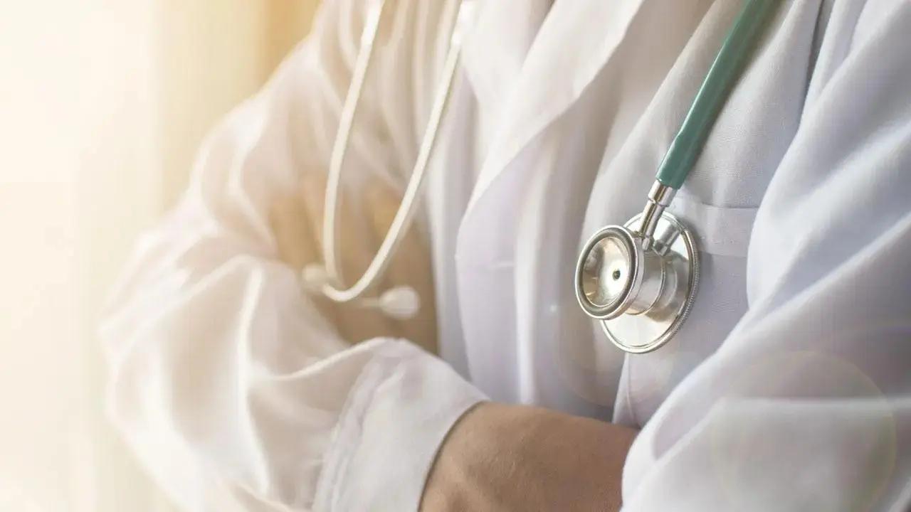 Six contractual doctors in Beed sacked for absenteeism and negligence