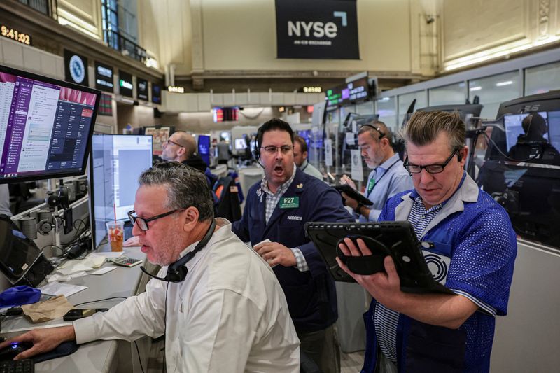 Stocks slammed on dashed hopes of imminent Fed rate cut
