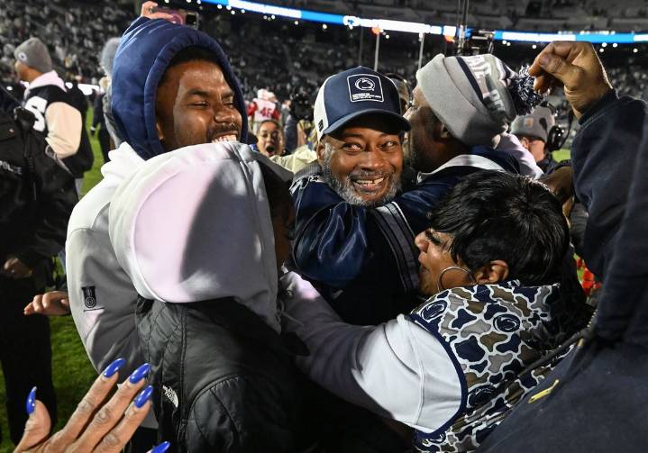 Momentum is building for Terry Smith to stick around as Penn State head coach