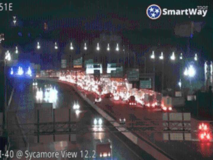Multi-vehicle crash on I-40 west of Sycamore View slows traffic
