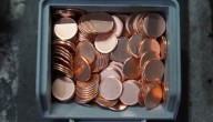 US Mint presses last pennies ever