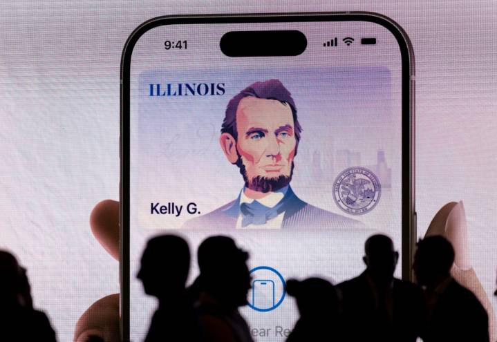 Illinois to launch digital driver’s licenses for iPhones