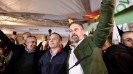 Zapatero, Patxi López, Abascal... Líderes nacionales hacen cola en la precampaña extremeña