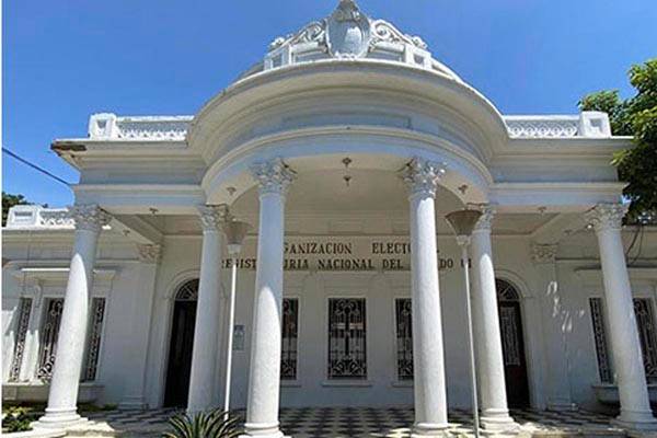 Registraduría y CAPEL impulsan debate sobre institucionalidad democrática