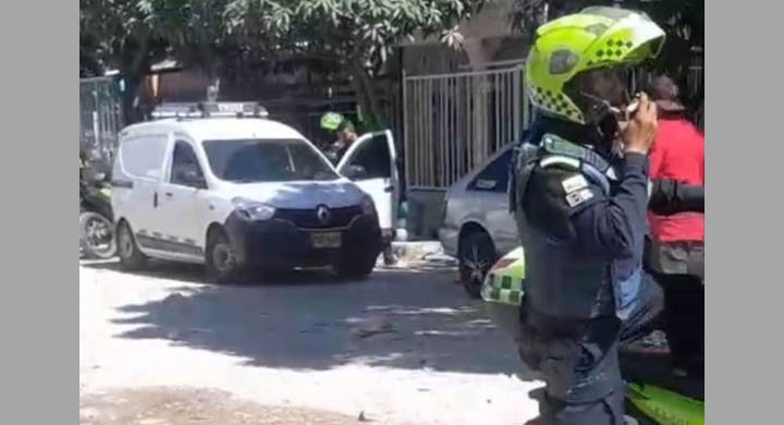 Frustraron intento de atraco a carro repartidor de mercancía en Filadelfia Los uniformados desplegaron un plan de búsqueda para dar con el paradero de los delincuentes.