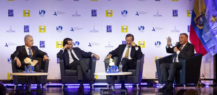 Expresidentes de Latinoamérica dicen que por presión de EE.UU. ven el fin el régimen de Maduro