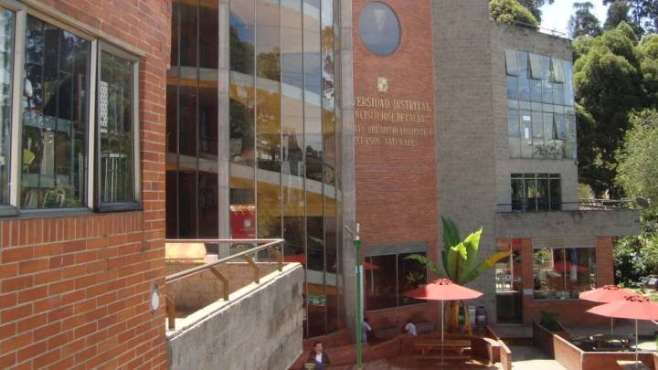 Universidad Distrital elegirá a su nuevo rector entre divisiones e inconformidad de los estudiantes