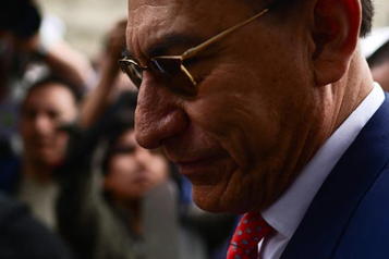 Condenan a 14 años de cárcel al expresidente de Perú Martín Vizcarra