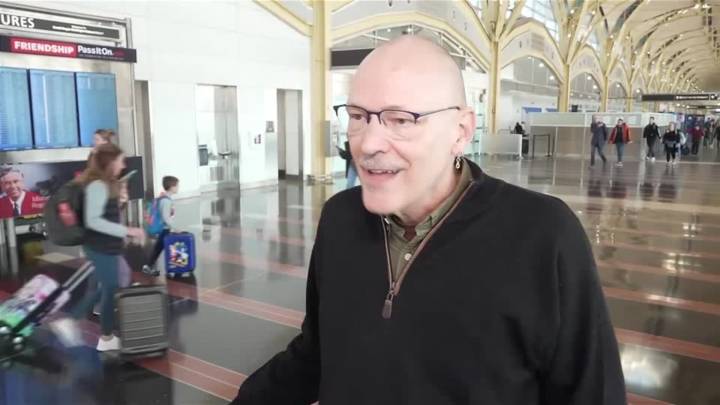 Travellers at D.C. airport fume as shutdown triggers flight cuts