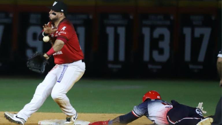 Venados es blanqueado en casa y Águilas empata serie