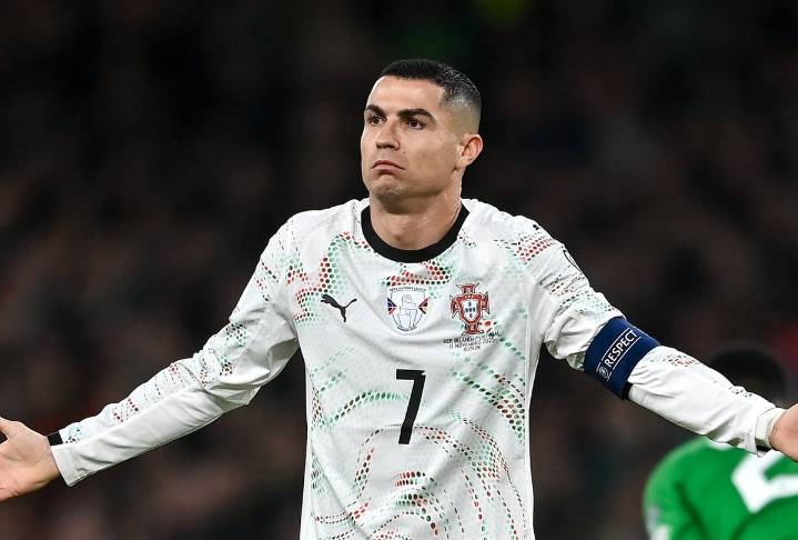 Cristiano Ronaldo risks World Cup ban after first Portugal red card in Ireland defeat