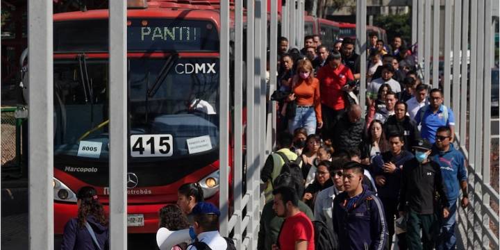 Lista de estaciones del Metrobús con cierres y retrasos en la CDMX