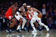 New York Knicks end losing streak with win against undefeated Chicago Bulls