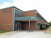 Parents turnout to oppose Turning Point chapter in an Oakland County high school