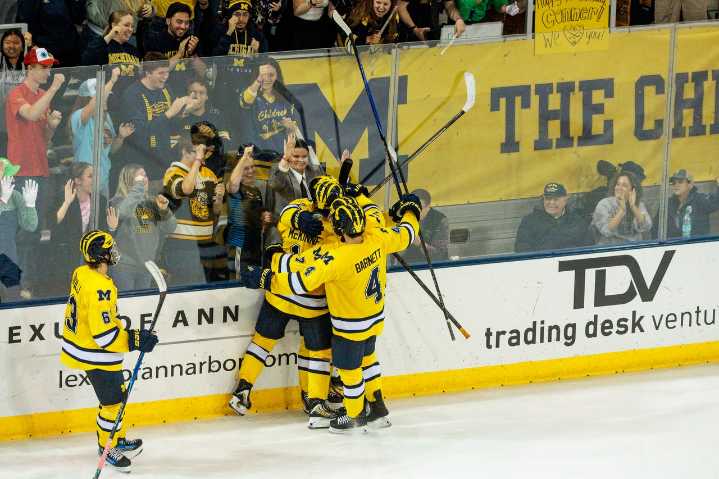 Michigan overtakes MSU for top spot in national rankings after sweeping Ohio State