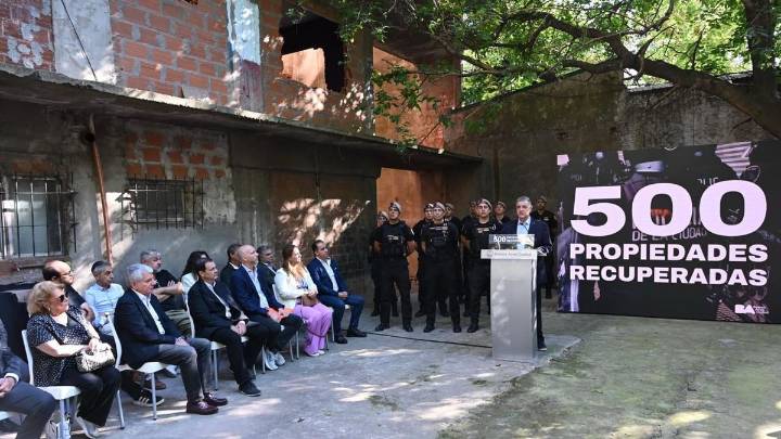 La Ciudad recuperó 500 propiedades usurpadas