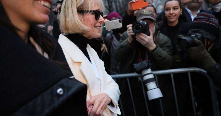 Trump asks Supreme Court to overturn verdict that he sexually abused and defamed E. Jean Carroll