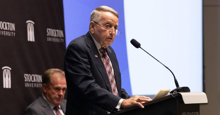 Stockton Hughes Center honors businessman, politician Salmon, others