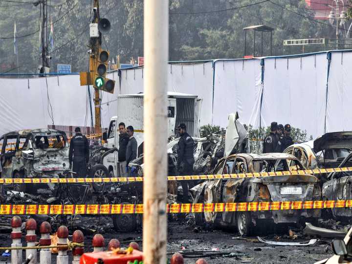 Blast near Red Fort was not a suicide attack, suspect triggered explosion in panic: Sources