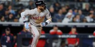 Trevor Story opting in to contract with Red Sox (reports)
