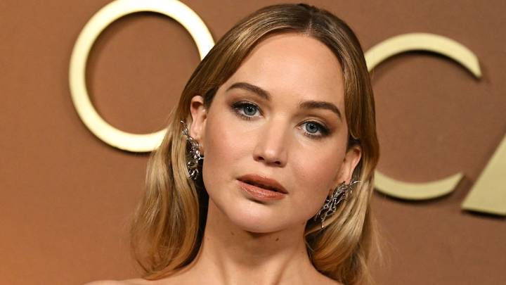 Jennifer Lawrence’s off-the-shoulder draped red carpet gown is the ultimate wedding dress for cool-girl brides