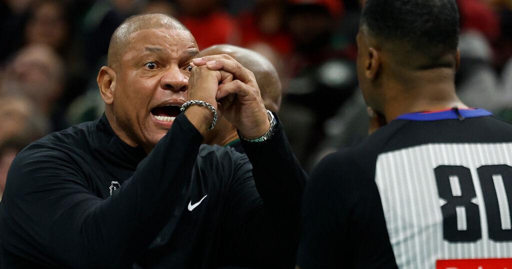 Antetokounmpo scores 41 points to help Bucks beat Bulls in NBA Cup title defense opener