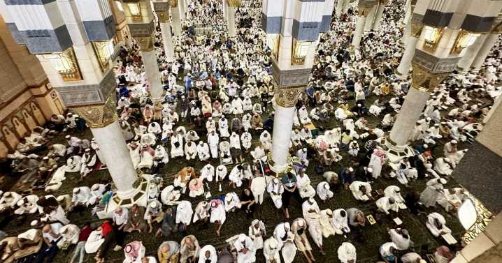 Dozens of Indian pilgrims feared dead in bus accident in Saudi Arabia