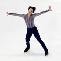 Japan's Tomono leads after men's short program at Skate America