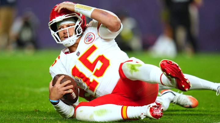 NFL Power Rankings, Week 12: Rams take turn in No. 1 spot; Chiefs nosedive out of bye