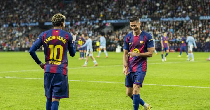 Lewandowski conquista Balaídos y devuelve al Barça a la pelea por la Liga