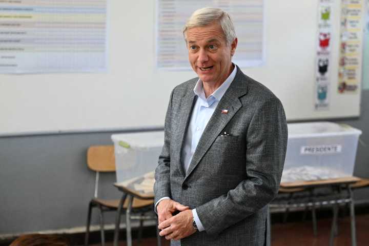 Vocera de Kast acusa “desesperación” del comando de Jara tras críticas a debates y al programa