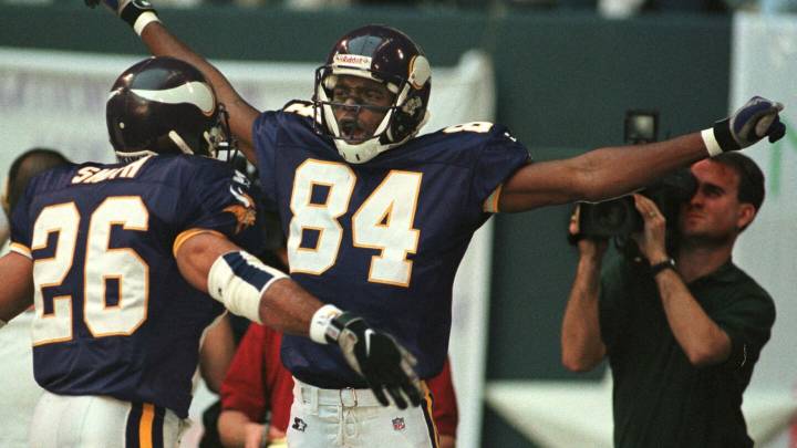 The Randy Moss Thanksgiving debut still resonates