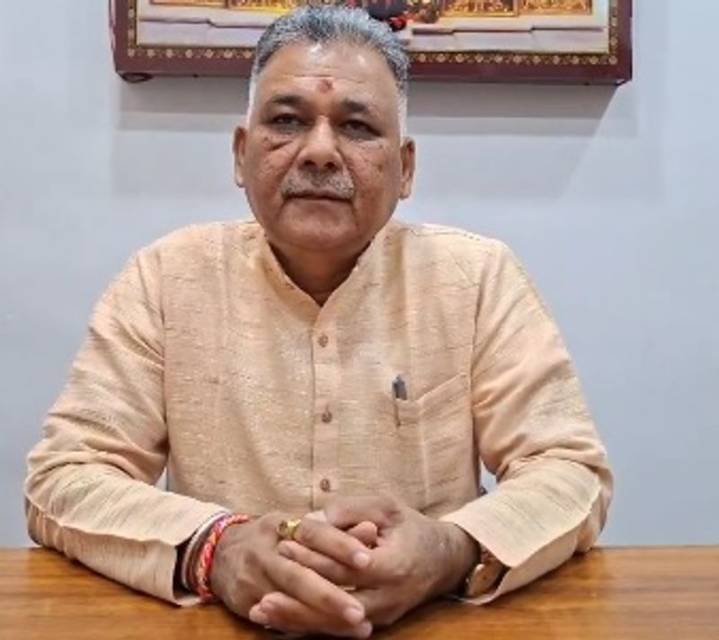 MP minister calls Raja Ram Mohan Roy a 'British agent', apologises amid flak