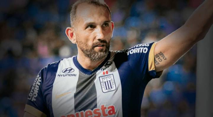 ¡Lo tomaron mal! El gesto que tuvo Hernán Barcos y no gustó a la dirigencia de Alianza Lima
