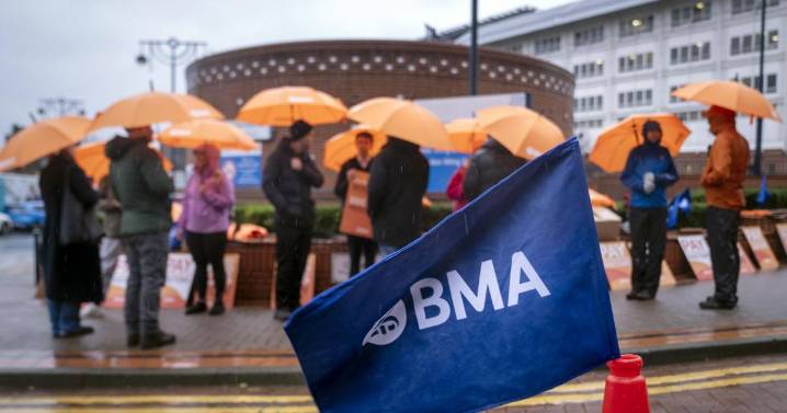 Resident doctors to vote on extending mandate for strike action