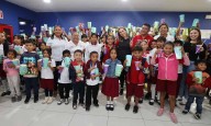 Gobierno Municipal lleva al cine a 400 niños y jóvenes de Isla Mujeres