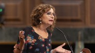 María Jesús Montero acusa al PP andaluz de "banalizar la vida de las mujeres" tras la crisis del cribado de cáncer de mama