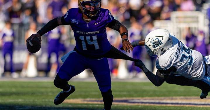 Dukes ride six-game winning streak into clash with Marshall