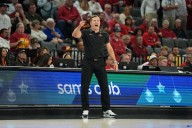 Deadspin | Coaching friends clash as No. 15 Iowa State meets Creighton