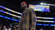Lakers’ LeBron James takes issue with question about fitting in with new